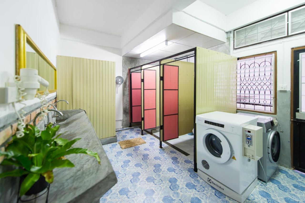The Neighbors Hostel (Adults Only) Phuket Exterior photo